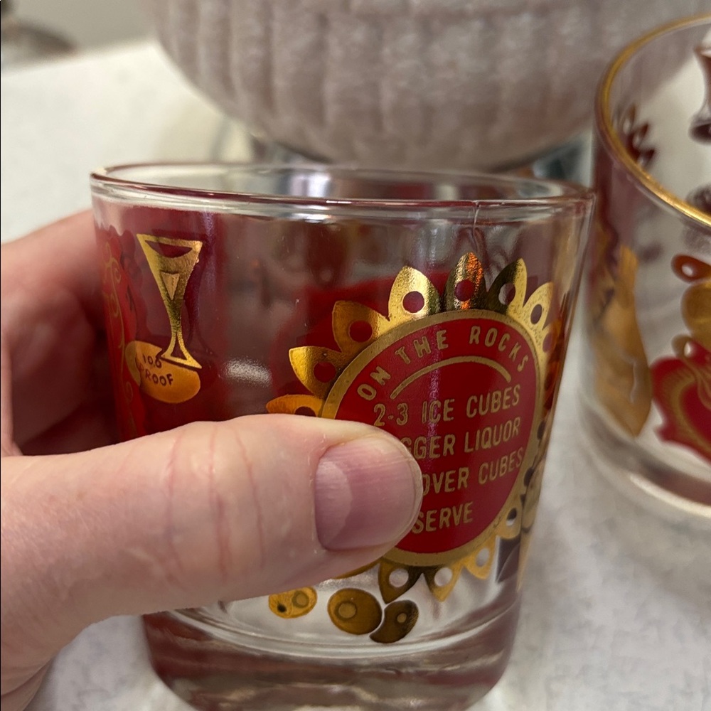 Jeanette Red and 22kt Gold Lowball Glasses - Picture 7 of 9